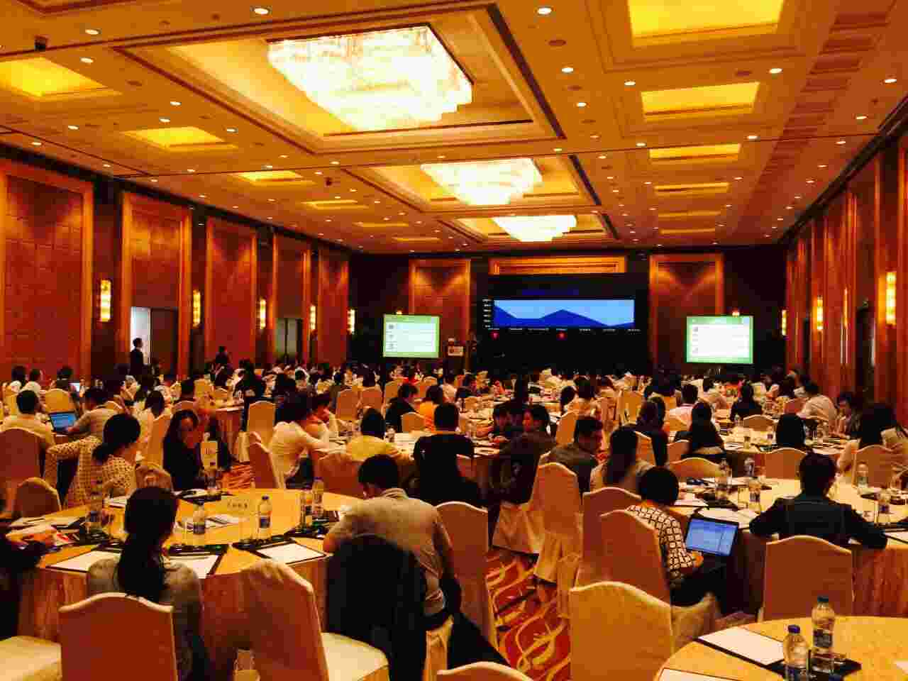 2015中国企业法务年会在上海浦东新区召开